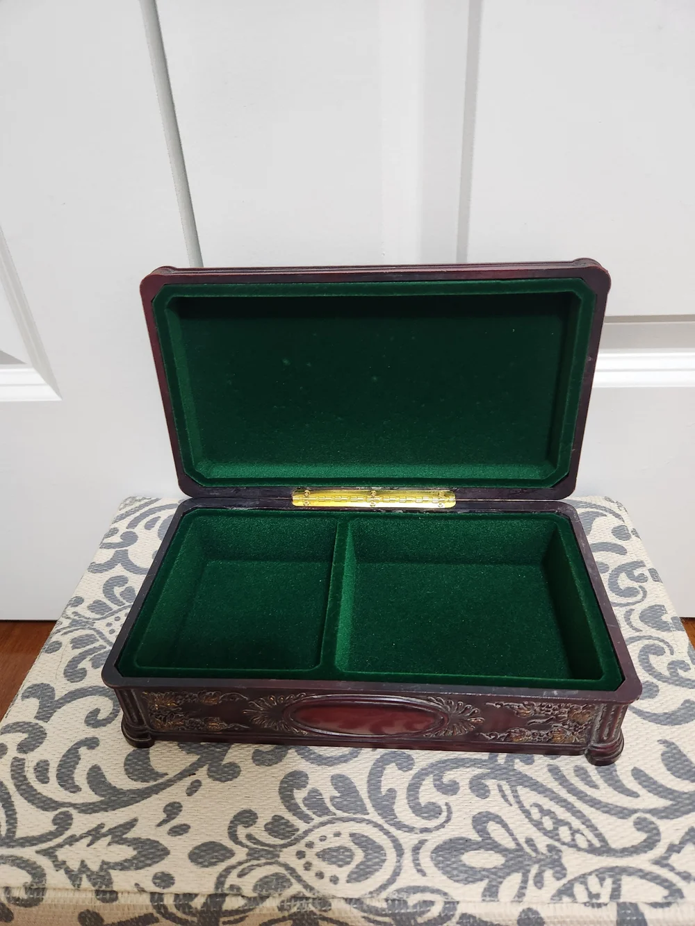 Decorative Vintage-Style Burgundy Photo Frames and Jewelry Box - Unbranded